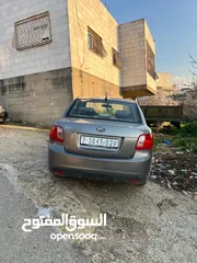  1 كيا ريو 2011