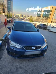  2 سيات شبه جديدة فيها ضربات بسيطة بالبودي