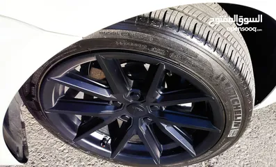  17 تيسلا 2022 model 3 بحالة الوكالة فحص كامل اوتوسكور +B لون مميز في الحرة للبيع بسعر لقطة ومحرووووق