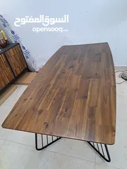  1 طاولة سفرة خشب طبيعي