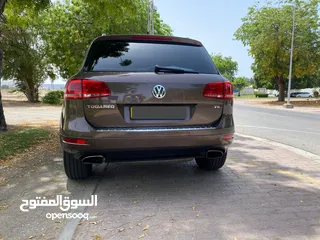  5 Touareg V6 4WD 2014 Oman agency first owner