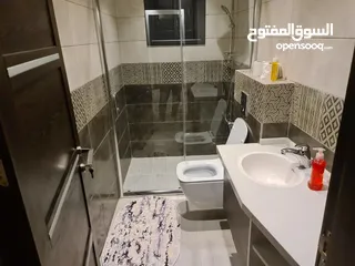  23 شقة تشطيب شخصي ومواصفات عالية