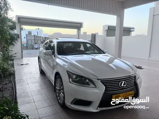  1 لكزس LS460 خليجي بدون حوادث