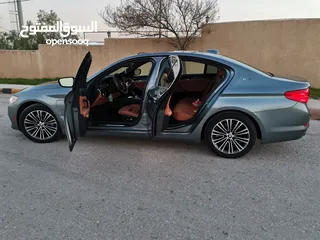  12 BMW 530E 2018 PLUG IN HYBRID
