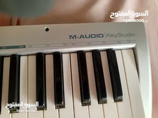  2 موجود اورج شغال ما في شي