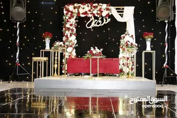  4 كوشة خمرية مستطيلة بتنسيق ورود مميزة مع كامل اكسسوراتها
