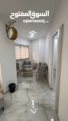  2 صالون نسائي مكون من طابقين كوتيج مساحته 120 متر