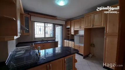  6 شقة غير مفروشة للإيجار 183م2 ( Property 17021 ) سنوي فقط