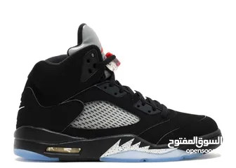  4 شوزات Nike Jordan