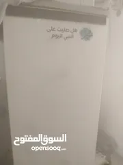  1 ثلاجه دي فرست بحالة جيدة على الفحص