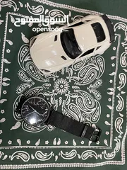  18 ساعة يد سلسلة