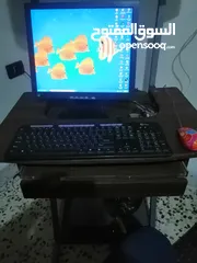  4 كمبيوتر وكمبيوتر