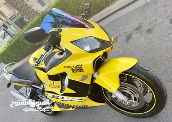  2 مكفولةCBR 600 F رقم بغداد مميز