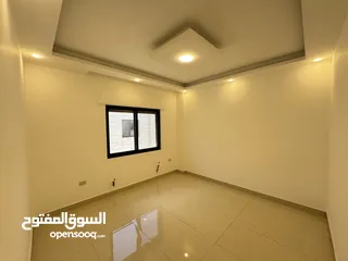  8 أقرأ وصف الاعلان شقق فخمة جدا  للبيع بسعر مغري أقرأ وصف الاعلان جيدا ومن المالك مباشره