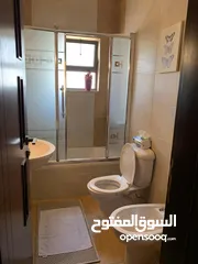  21 شقه مع روف من المالك مباشره بسعر مغري