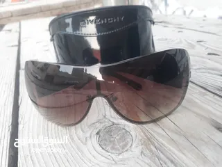  1 CHRISTIAN  Dior& GIVENCHY LIMITED EDITION