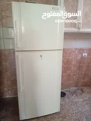  1 ثلاجة للبيع