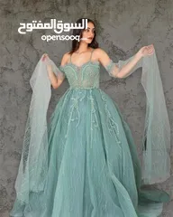  3 فساتين جديده للبيع