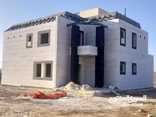  17 كحيل حجر  وتنظيف الصاروخ بالقذق الرملي او الصاروخ وصيانة المباني القديمة وعزل الحجر بماء الزجاج