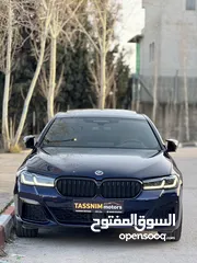  4 BMW 530e M Package 2021