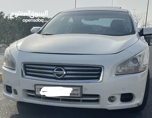  6 NISSAN MAXIMA