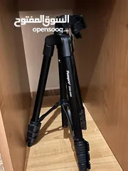 9 Canon EOS 800D w/ Kit Lens, 50mm f/1.8 Lens, Tripod, Battery & Charger, Laptop Cable, Backpack