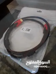  9 بلاي ستيشن 4 مع يدتين لا سلكية نخب  و سلكية أصلية مع كامل الأسلاك بحالة ممتازة مستعمل ثلاثه اشهر