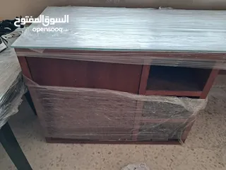  4 مكتب فخم وخشب زان وجوز