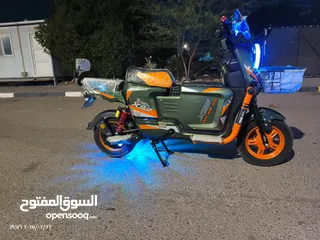  2 دراجة للبيع X900GT للبيع موديل 2025 بيها مجال للشراي