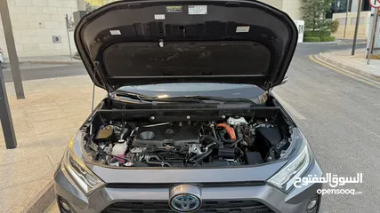  27 تويوتا RAV4 موديل 2020 فل الفل XLE فحص كامل قاطع مسافه 40 الف مايل للبيع بحالة الوكاله