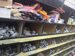  14 بصائع محل مواد بناء للبيع