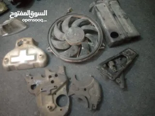  12 كشافات سوناتا2013 واضويه ميتسوبيشي 98 وكيا2 كشافات وقطع للبيع