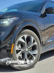  3 FORD MUSTANG MACH-E PREMIUM 4XE 2022  فورد موستنج الكهربائية بالكامل صنف بريميوم اعلى فئه دفع رباعي