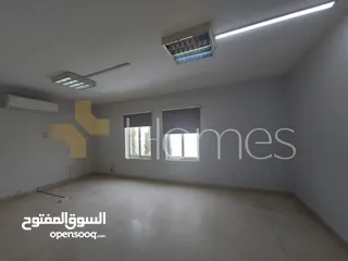  12 مكتب طابقين مميز للايجار في عمان - ام اذينة , بمساحة 540م