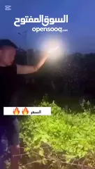  9 مضرب ناموس كهربائي مع قاعدة لقتل جميع أنواع الحشرات المزعجة يمكن وضعه بالمكان المخصص له أومسكه باليد