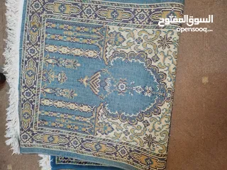  3 سجادة ممر لون اخضر ..