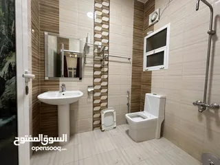  18 فيلا للإيجار في السيب سور ال حديد - villa for rent in seeb sur al hadid