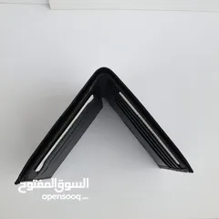  9 محفظة HUGO BOSS جلد طبيعي 100% جديده مميزة