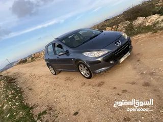  1 بيجو 307 موديل 2007 للبيع – نظيفة وجاهزة للاستعمال