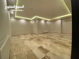  13 شقة غير مفروشة للايجار في دير غبار ( Property 39256 ) سنوي فقط