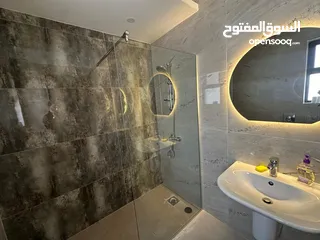  11 شقة شبه مفروشة للايجار في الظهير ( Property 38884 )