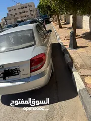  5 كيا ريو بحالة ممتازة  جير عادي 2004