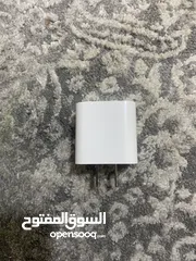  3 شاحن ايفون اصلي