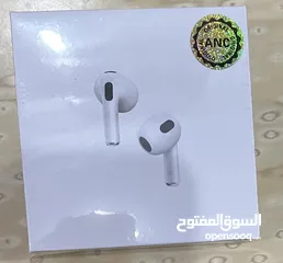  1 Apple Airpods 3