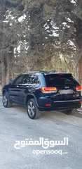  1 جيب جراند شيروكي 2016 ليمتد فحص كامل بانوراما  لون مميز جدآ واضح ممشى قليل  Jeep  4x4