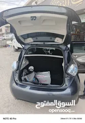  16 رنو زوي 2018 بيع كاش او بالتقسيط بدون بنوك  أو شركات التسهيل جميع الاضافات السياره اربعه جيد