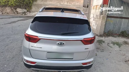  5 كيا سبورتج جتي لاين 2016فلل اضافات مع فتحة سقف بنوراما للبيع بسعر حررررق كاش نخب و ماتور 2000ديزل
