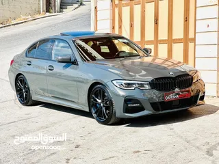  1 بي ام 330i