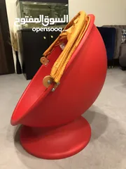  9 كرسي أيكيا شكل بيضة مع مظلة (Egg Chair) دوّار عدد 2 (لون أحمر وبرتقالي) شراء من بريطانيا للبيع
