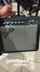  4 FENDER AMP